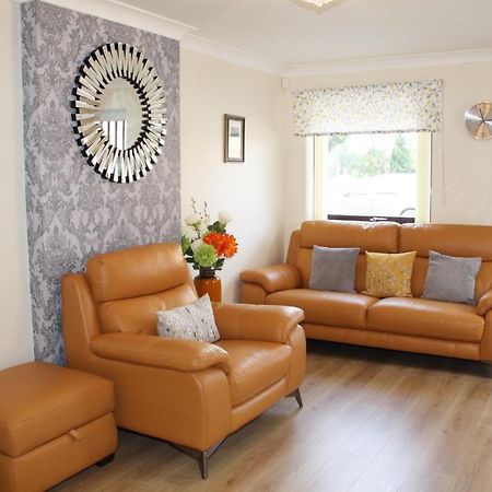 City Centre Town House With Riverside Views And Free Parking 1Bak York Eksteriør billede