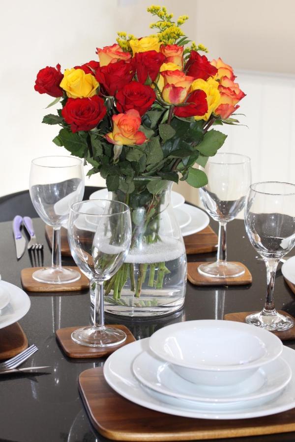 City Centre Town House With Riverside Views And Free Parking 1Bak York Eksteriør billede